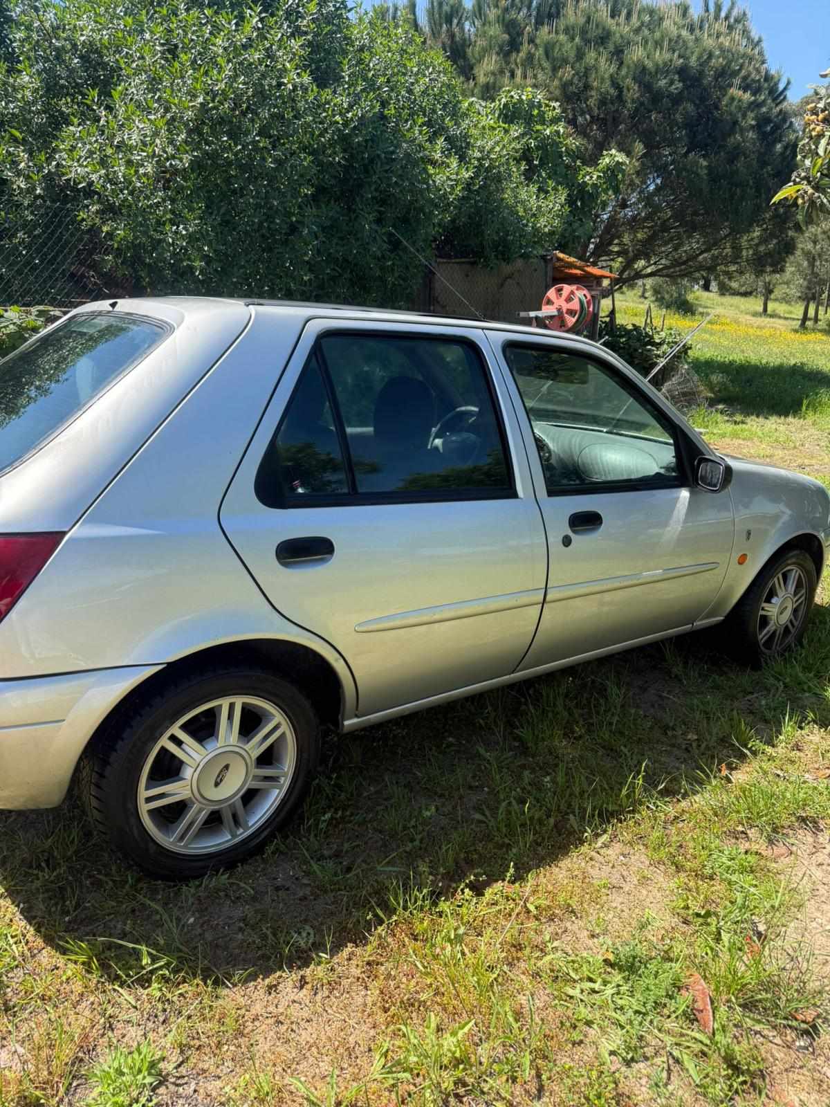 ford-fiesta-1-25-2000-gasolina-1242cc