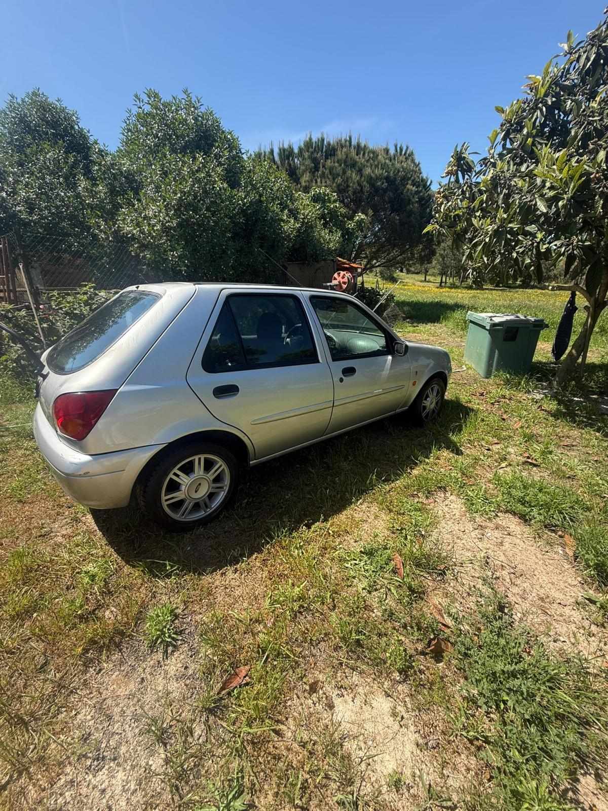 ford-fiesta-1-25-2000-gasolina-1242cc