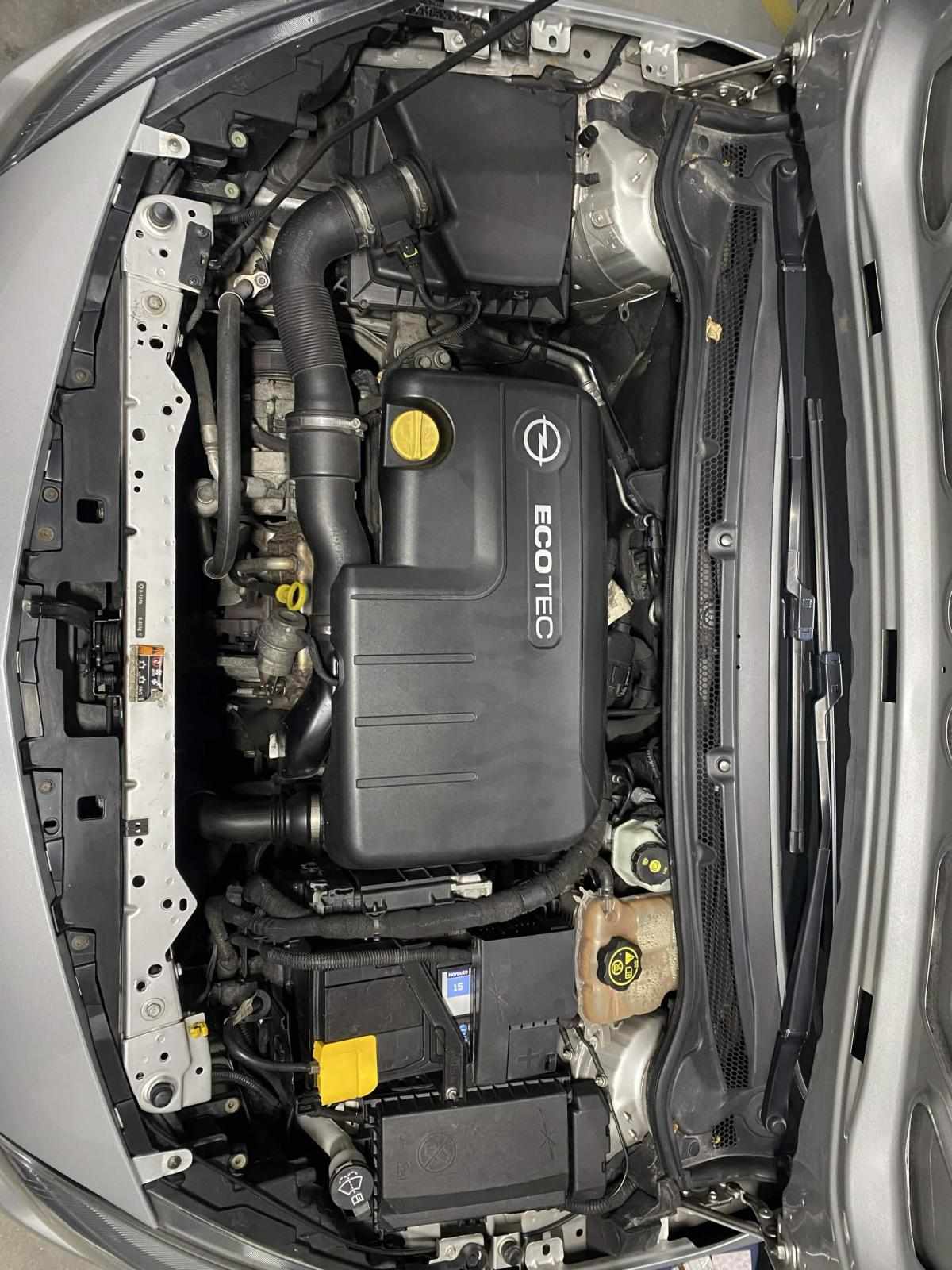 opel-astra-1-7-cdti-ecoflex-2014-diesel-1686cc