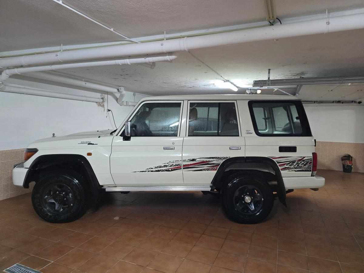 toyota-land-cruiser-2022-gasolina-3996cc