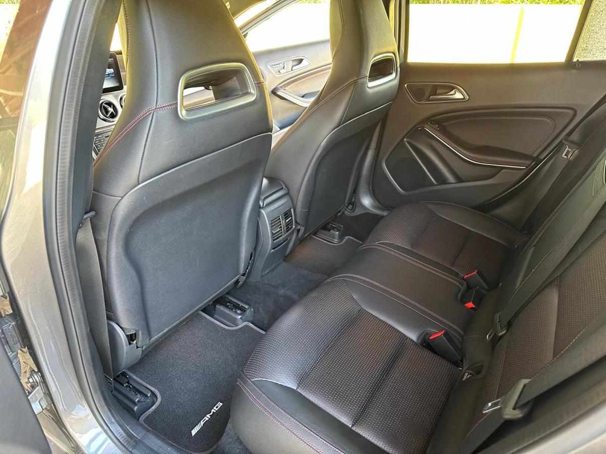 mercedes-benz-gla-220-d-2018-diesel-2143cc