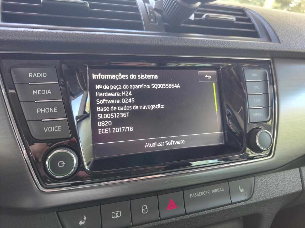 skoda-fabia-1-2-tsi-2015-gasolina-1197cc