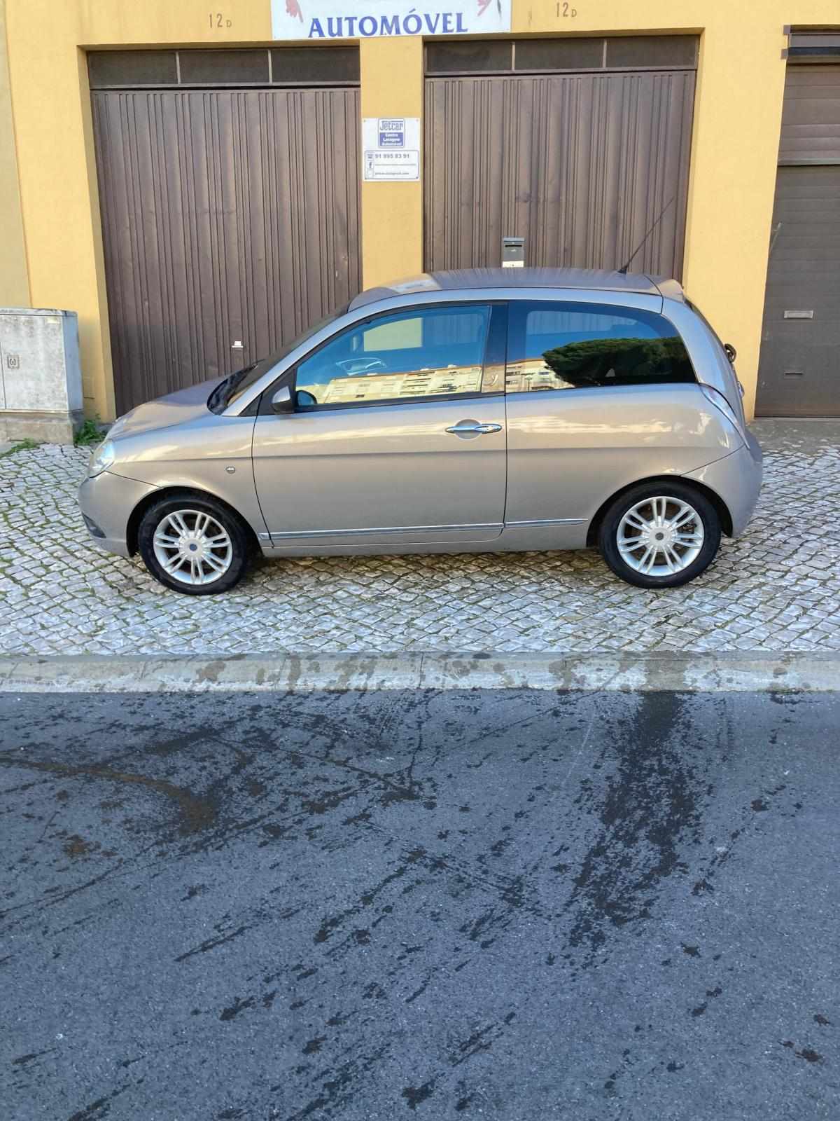 lancia-ypsilon-1-2-2007-gasolina-1242cc