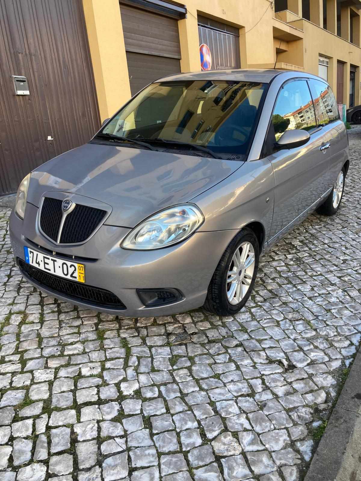 lancia-ypsilon-1-2-2007-gasolina-1242cc