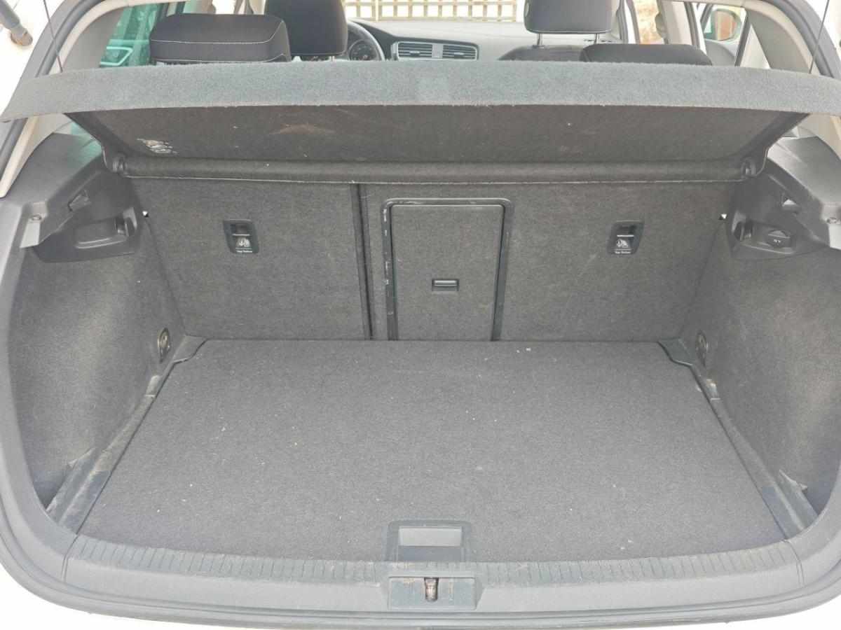 volkswagen-golf-1-6-tdi-bluemotion-2015-diesel-1598cc