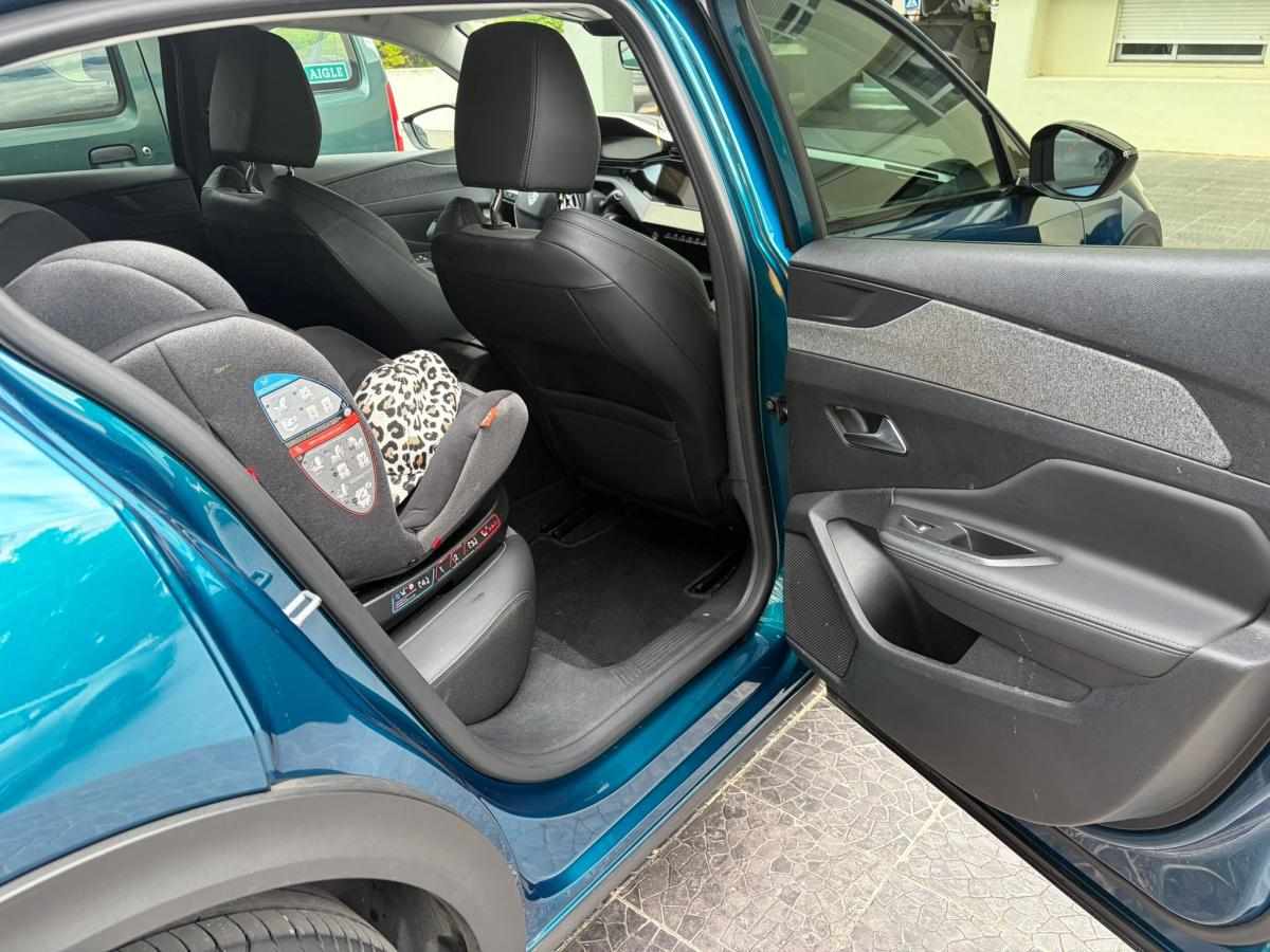 peugeot-408-1-2-puretech-2023-gasolina-1199cc