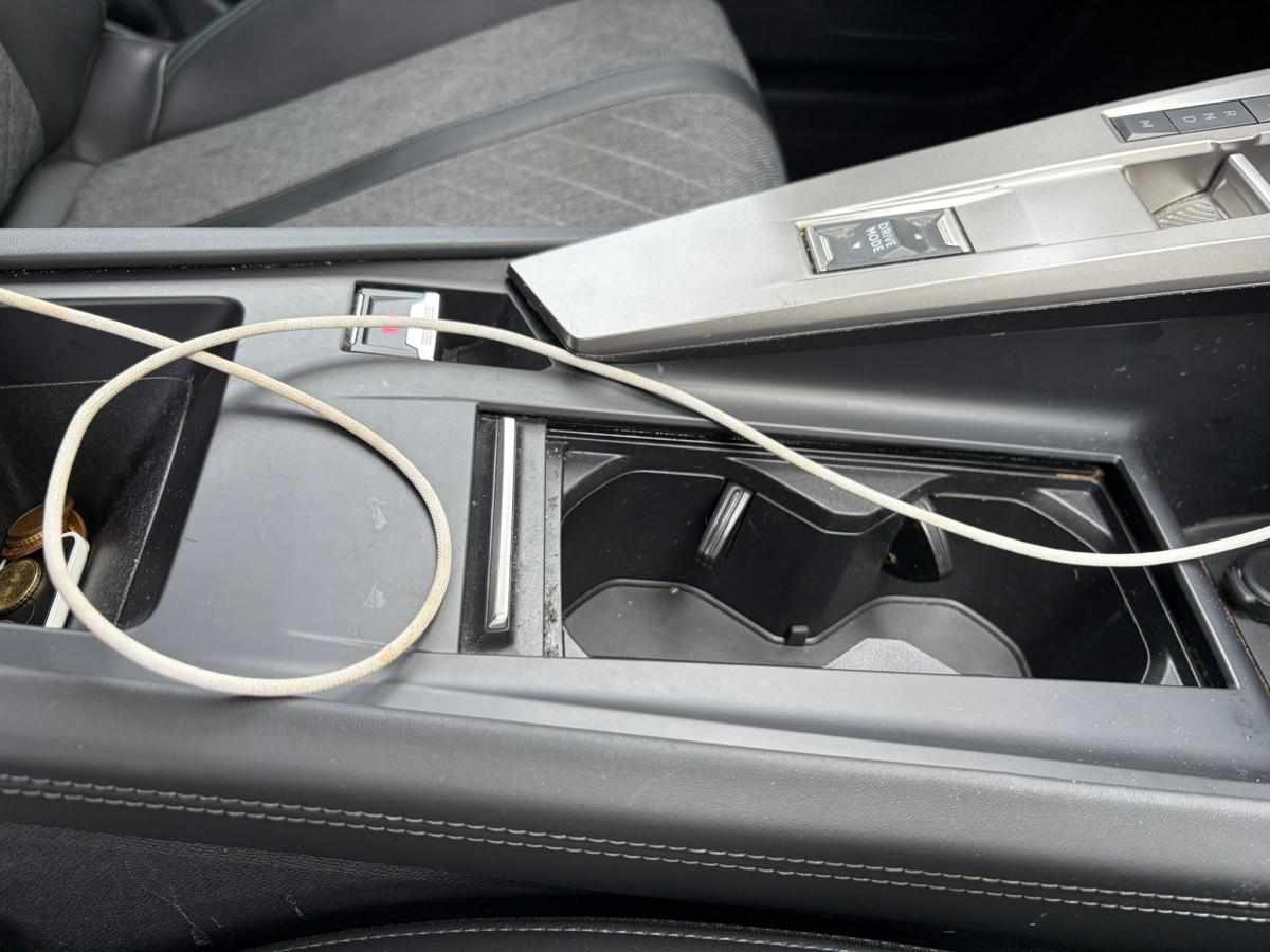 peugeot-408-1-2-puretech-2023-gasolina-1199cc