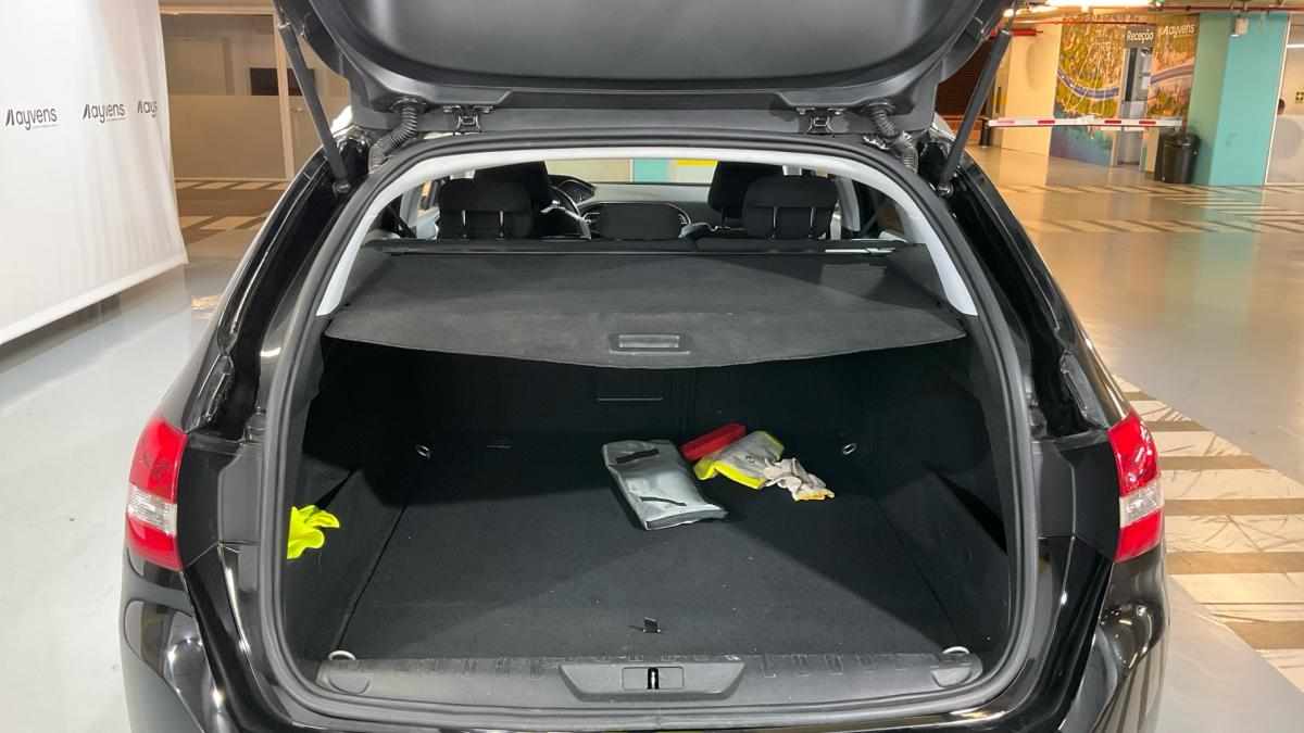 peugeot-308-1-5-bluehdi-2019-diesel-1499cc