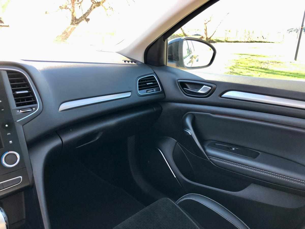 renault-megane-sport-tourer-1-5-dci-2019-diesel-1461cc