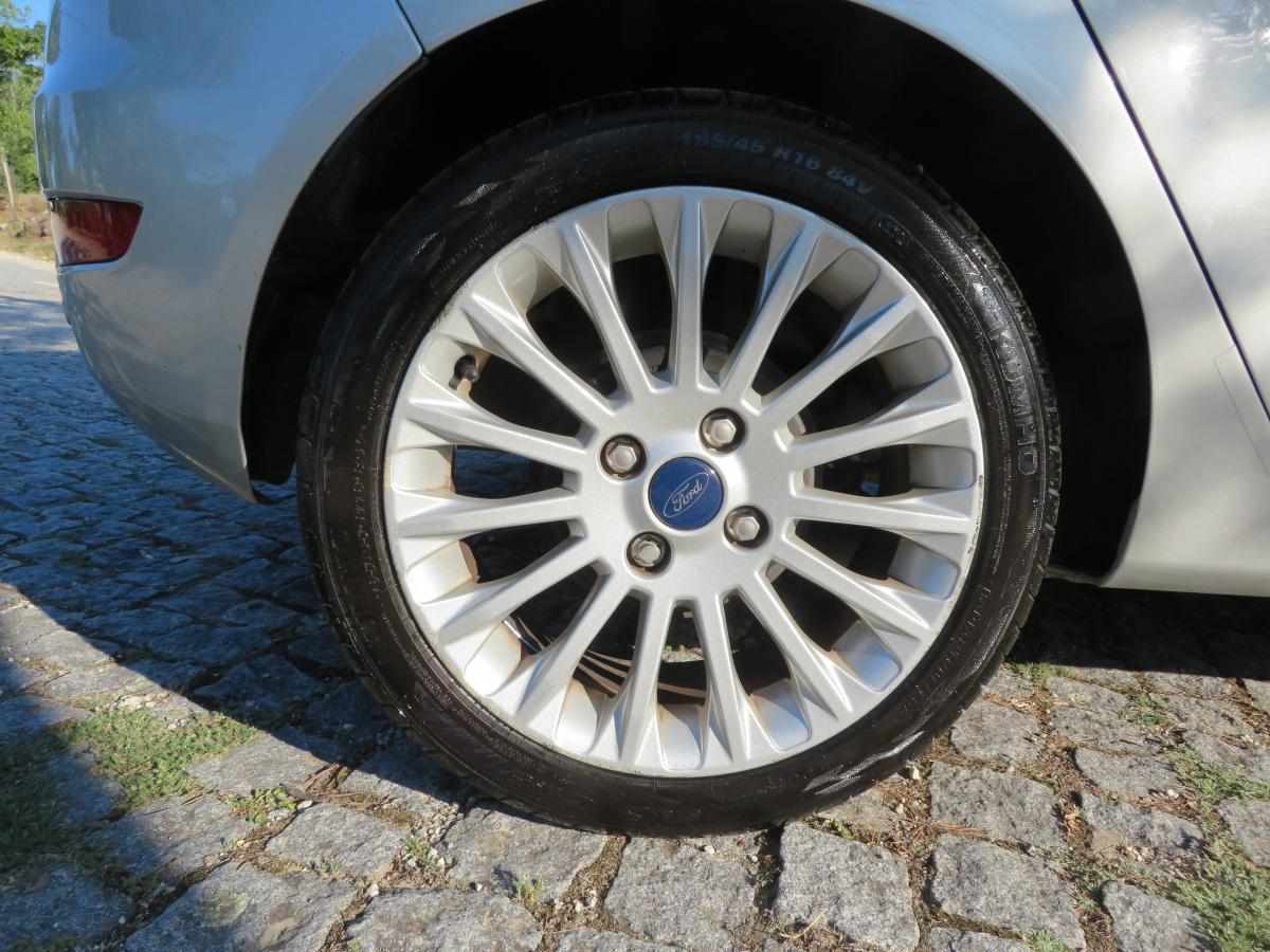 ford-fiesta-1-25-2012-gasolina-1242cc