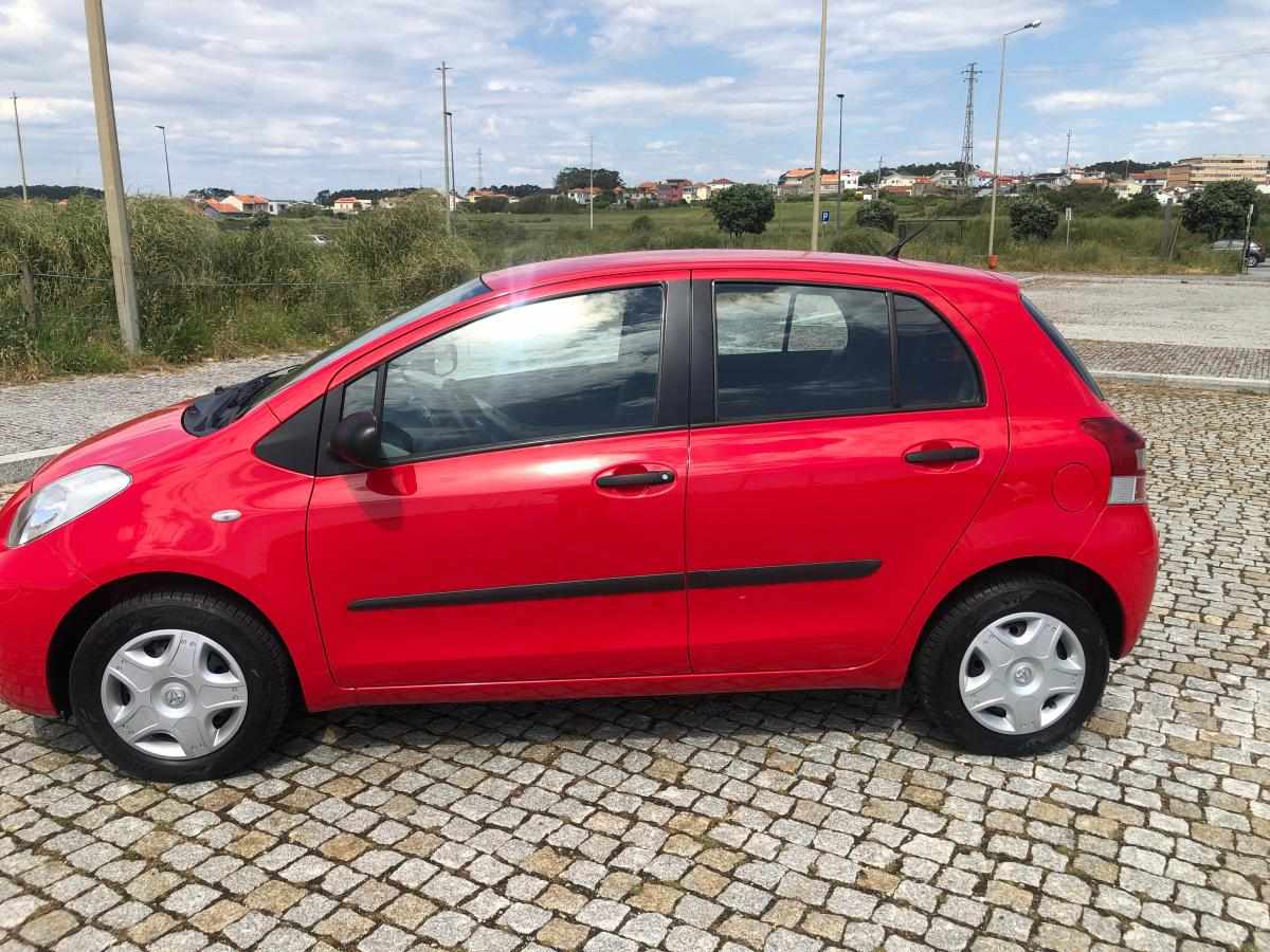 toyota-yaris-1-0-vvt-i-2011-gasolina-998cc