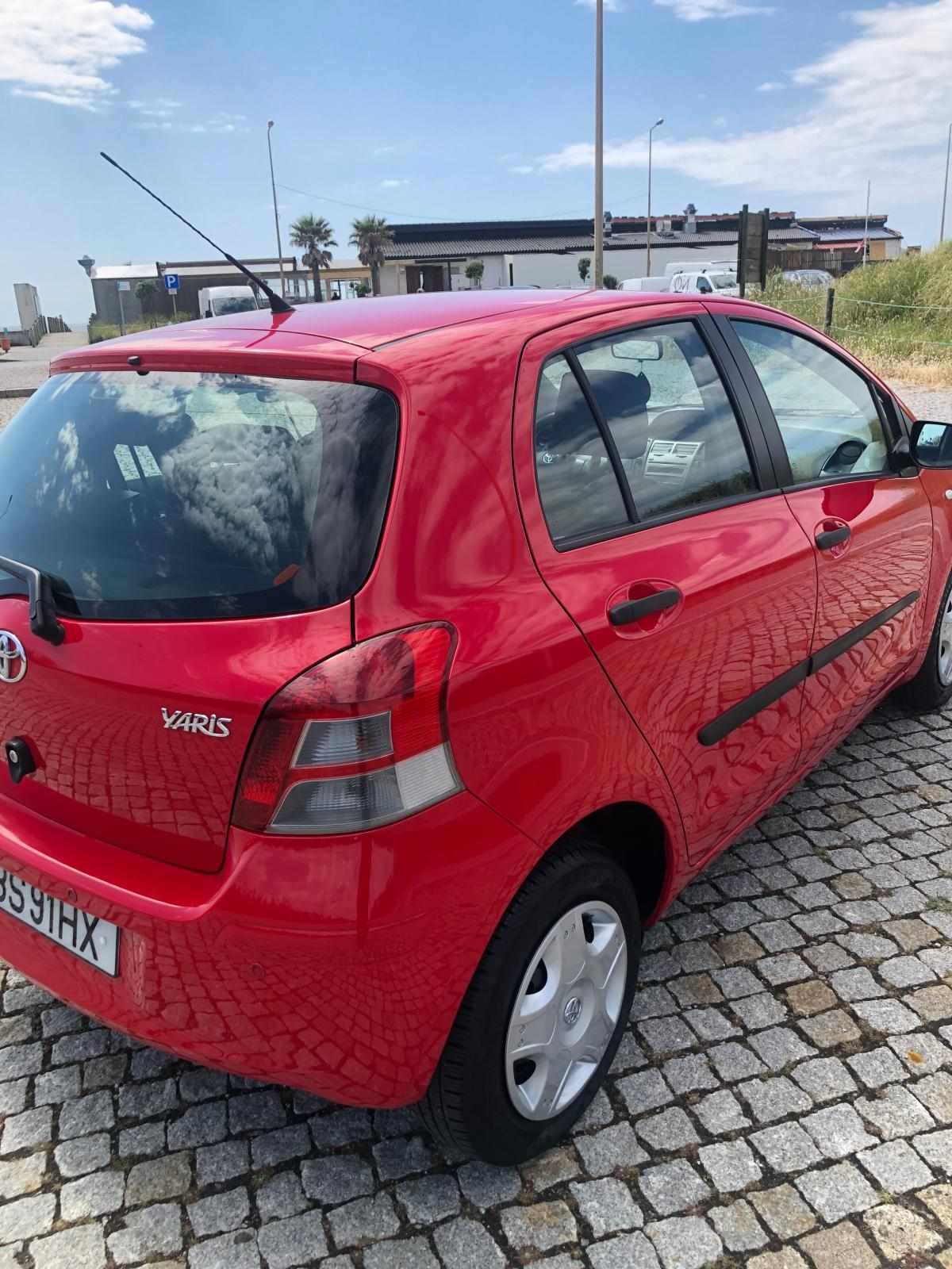 toyota-yaris-1-0-vvt-i-2011-gasolina-998cc