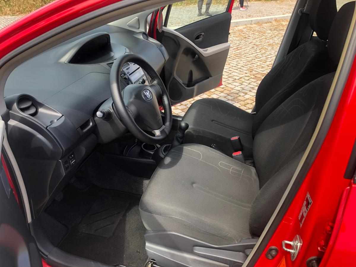 toyota-yaris-1-0-vvt-i-2011-gasolina-998cc