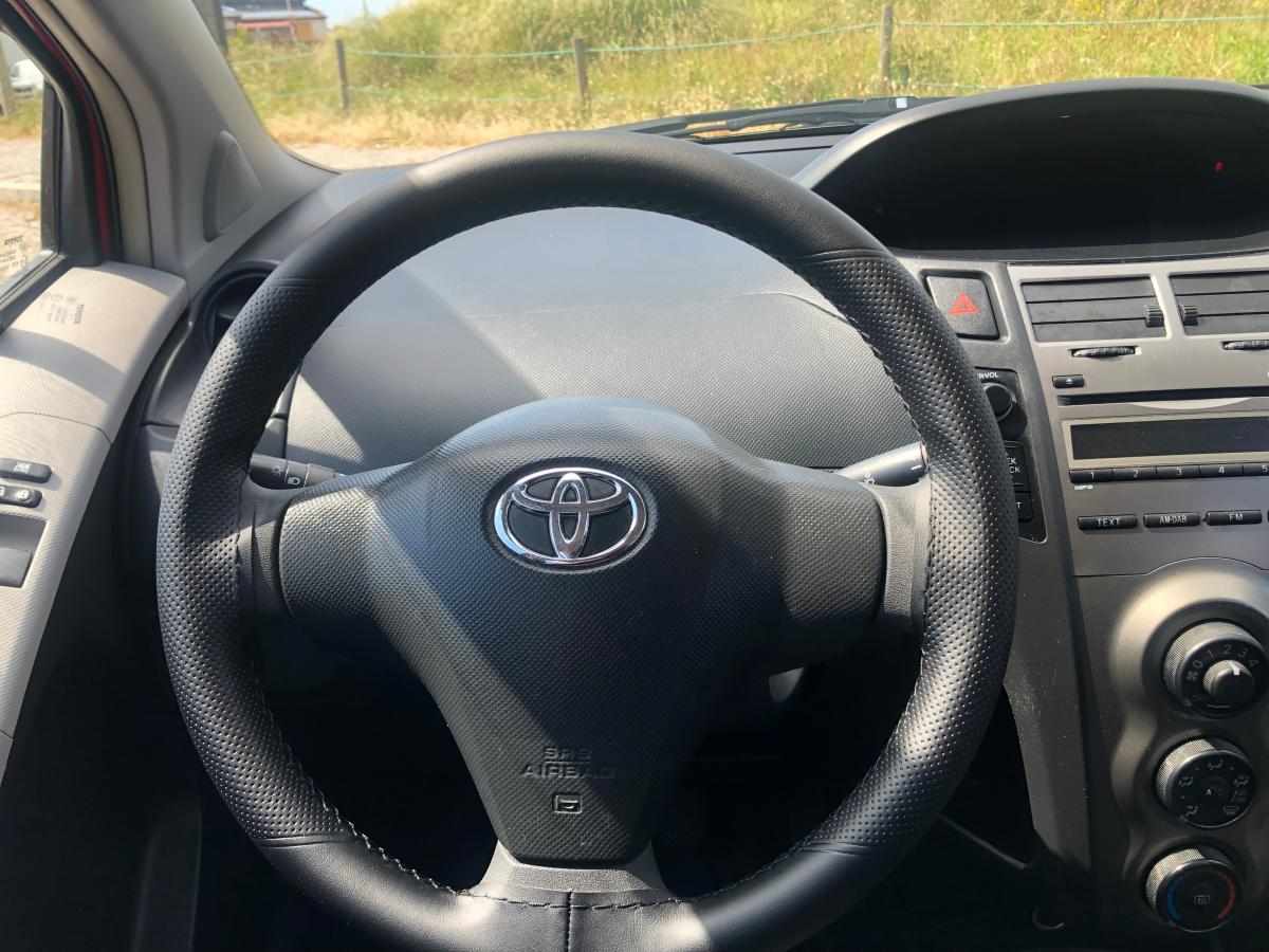toyota-yaris-1-0-vvt-i-2011-gasolina-998cc
