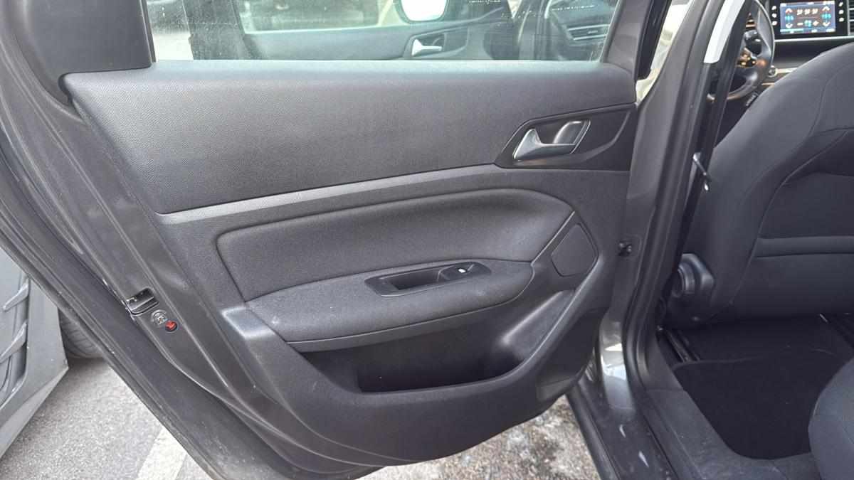 peugeot-308-sw-1-6-bluehdi-120cv-2021-diesel-1560cc