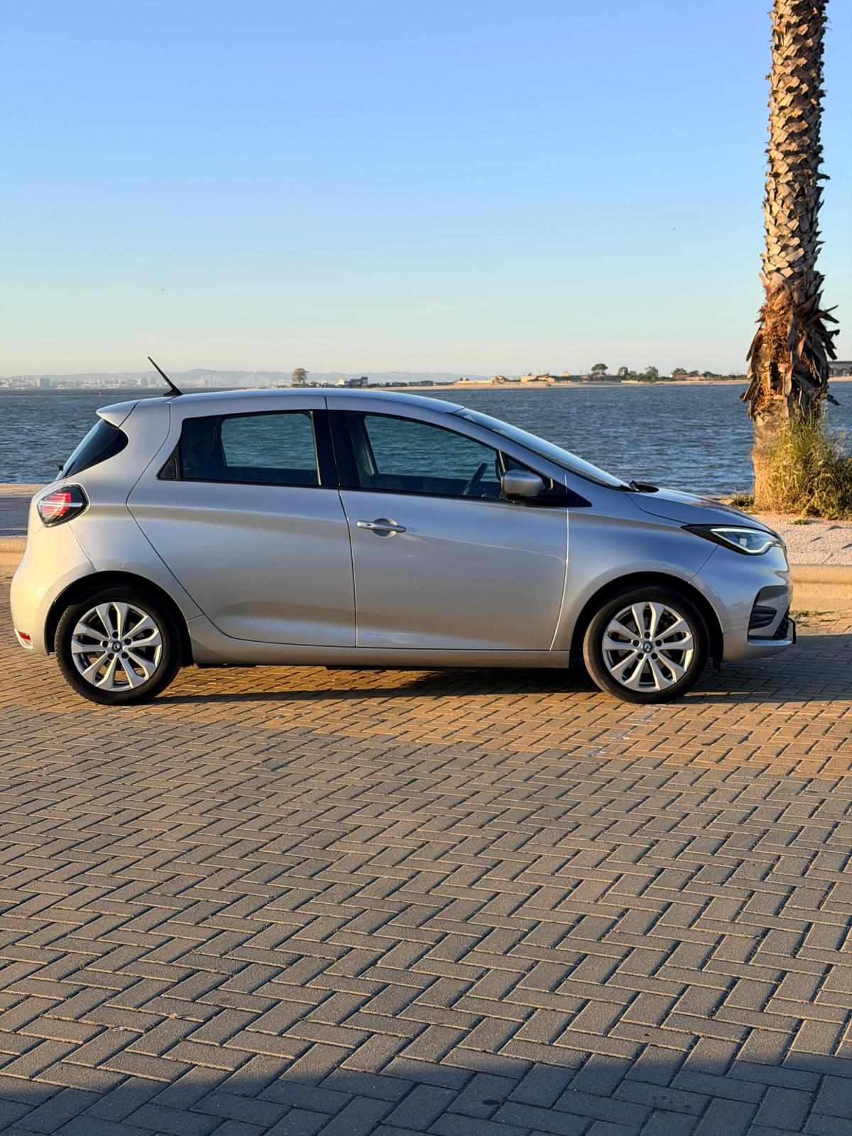 renault-zoe-r110-52-kwh-2020-eletrico