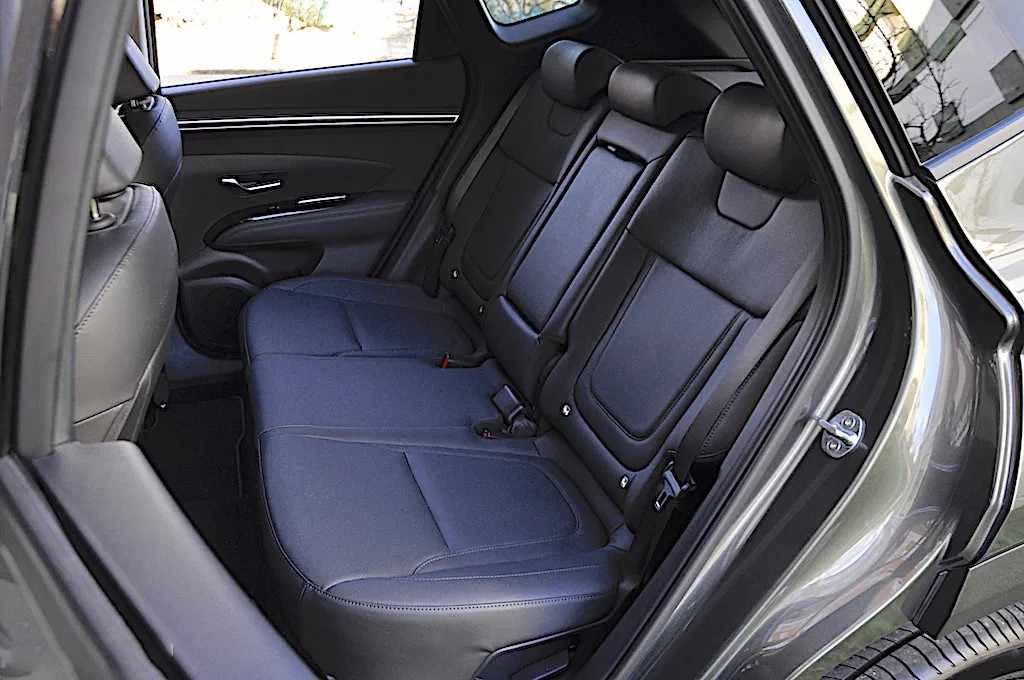 hyundai-tucson-1-6-t-gdi-hev-2022-gasolina-1598cc