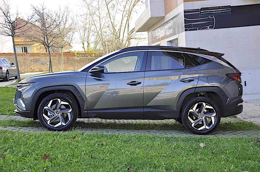 hyundai-tucson-1-6-t-gdi-hev-2022-gasolina-1598cc