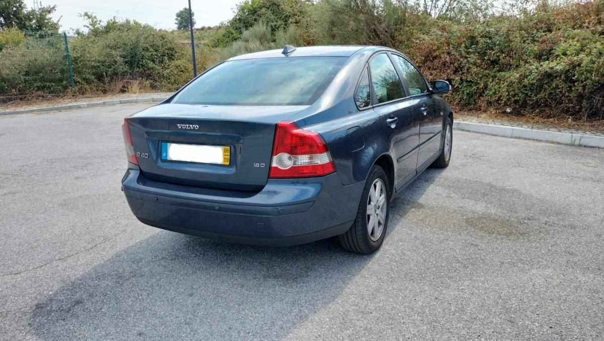 volvo-s40-1-6-d-2006-diesel-1560cc
