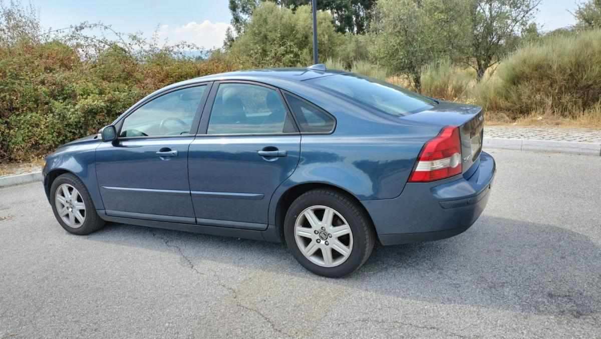 volvo-s40-1-6-d-2006-diesel-1560cc