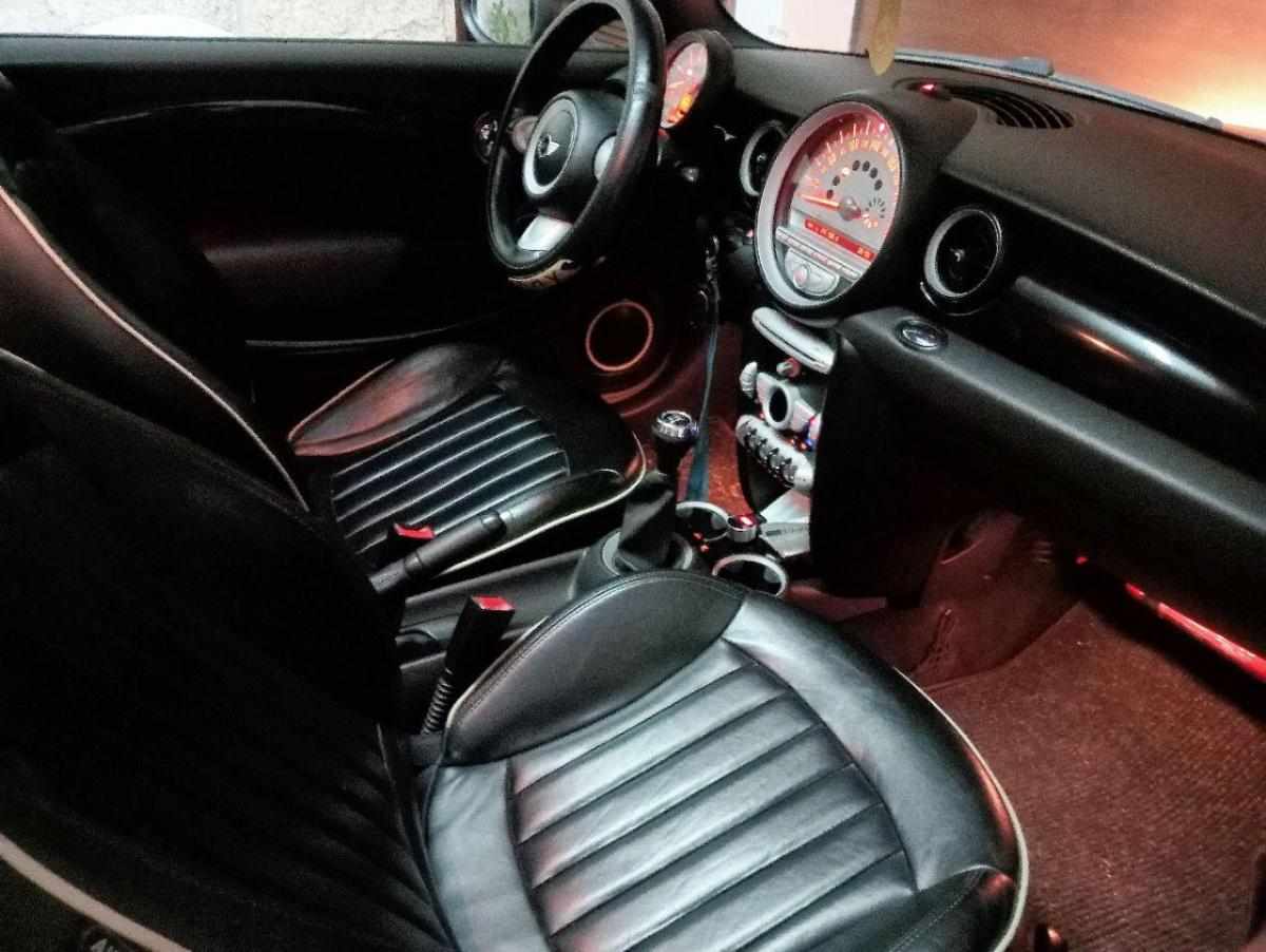 mini-hatch-d-2-0-2010-diesel-1560cc