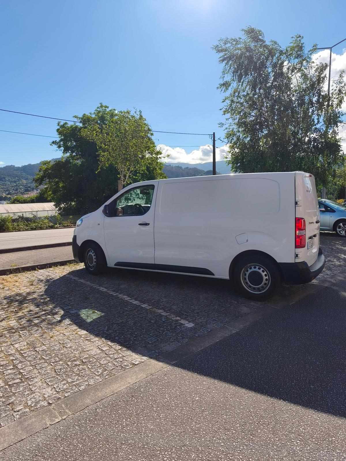 citroen-jumpy-1-5-bluehdi-2021-diesel-1499cc