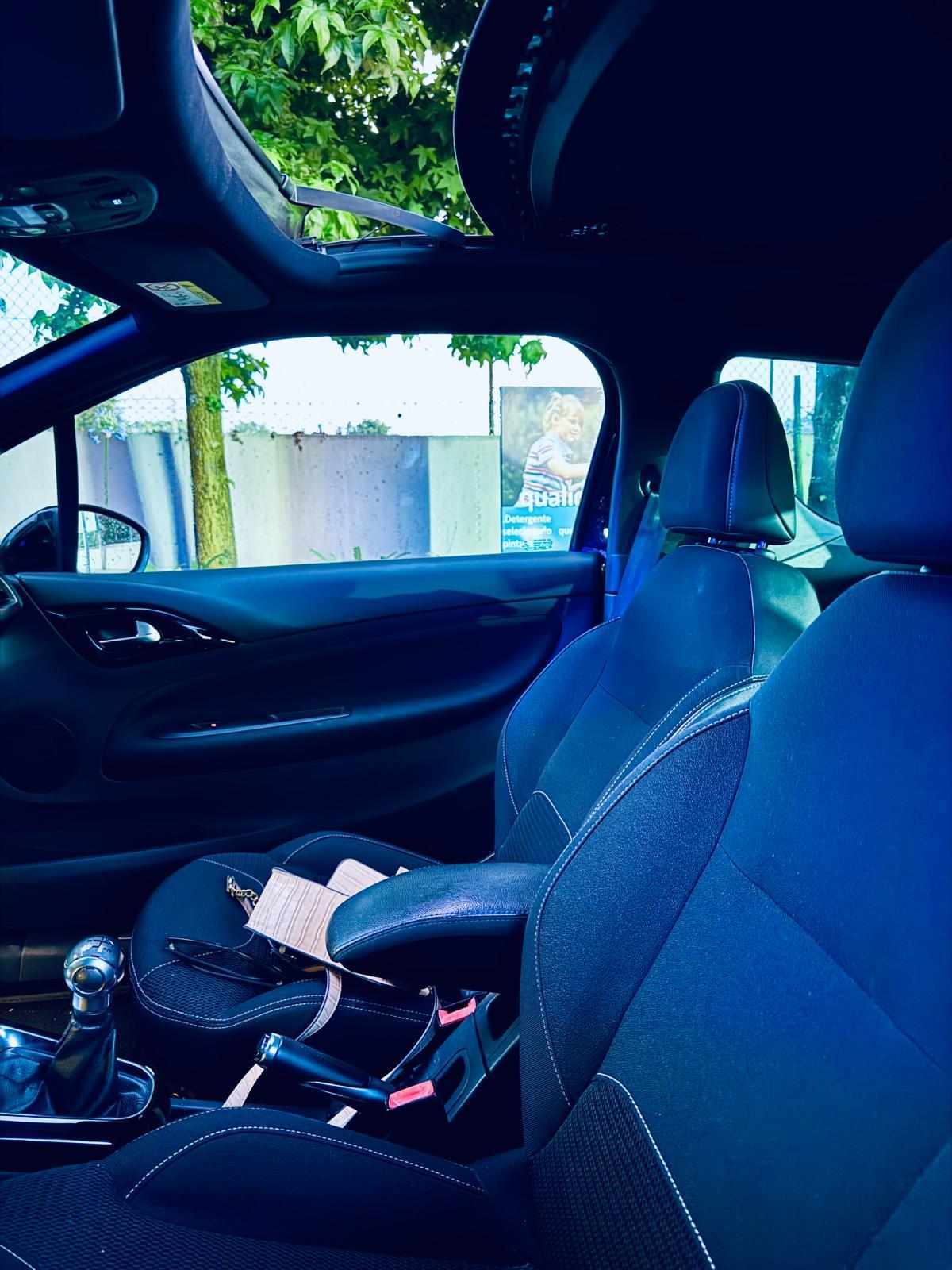 ds-ds-3-1-6-bluehdi-2016-diesel-1600cc