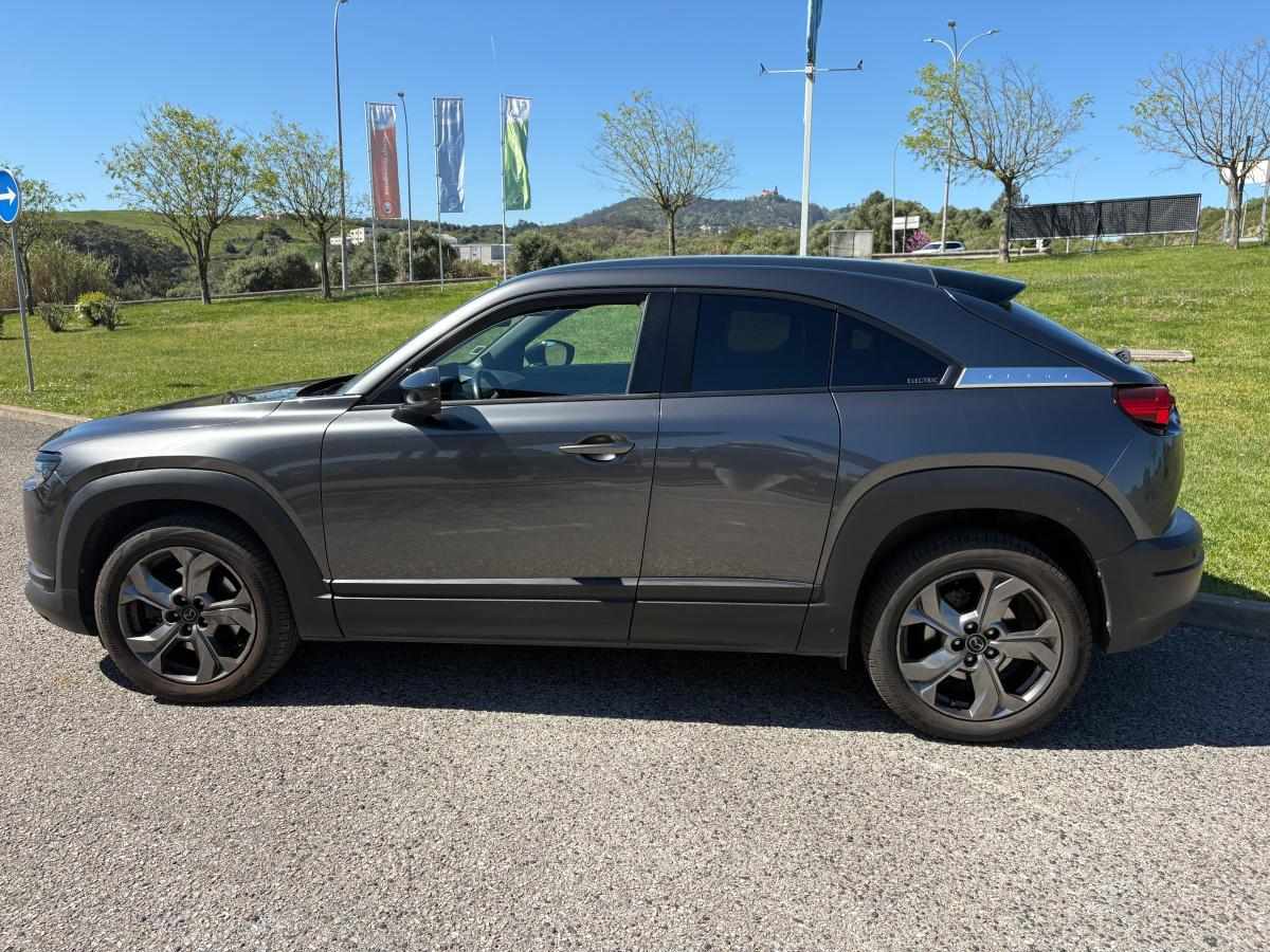 mazda-mx-30-35-5-kwh-e-skyactiv-2020-eletrico
