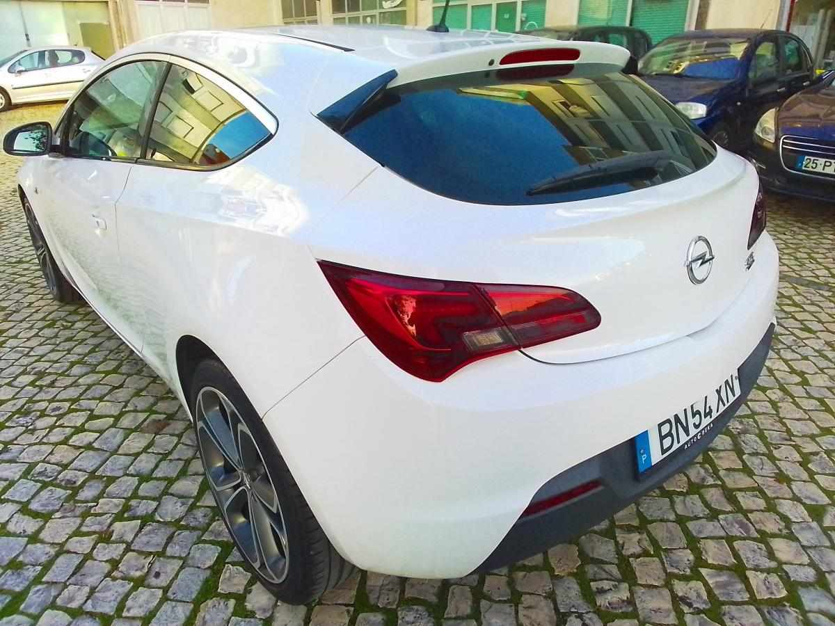 opel-astra-gtc-2013-gasolina-1362cc