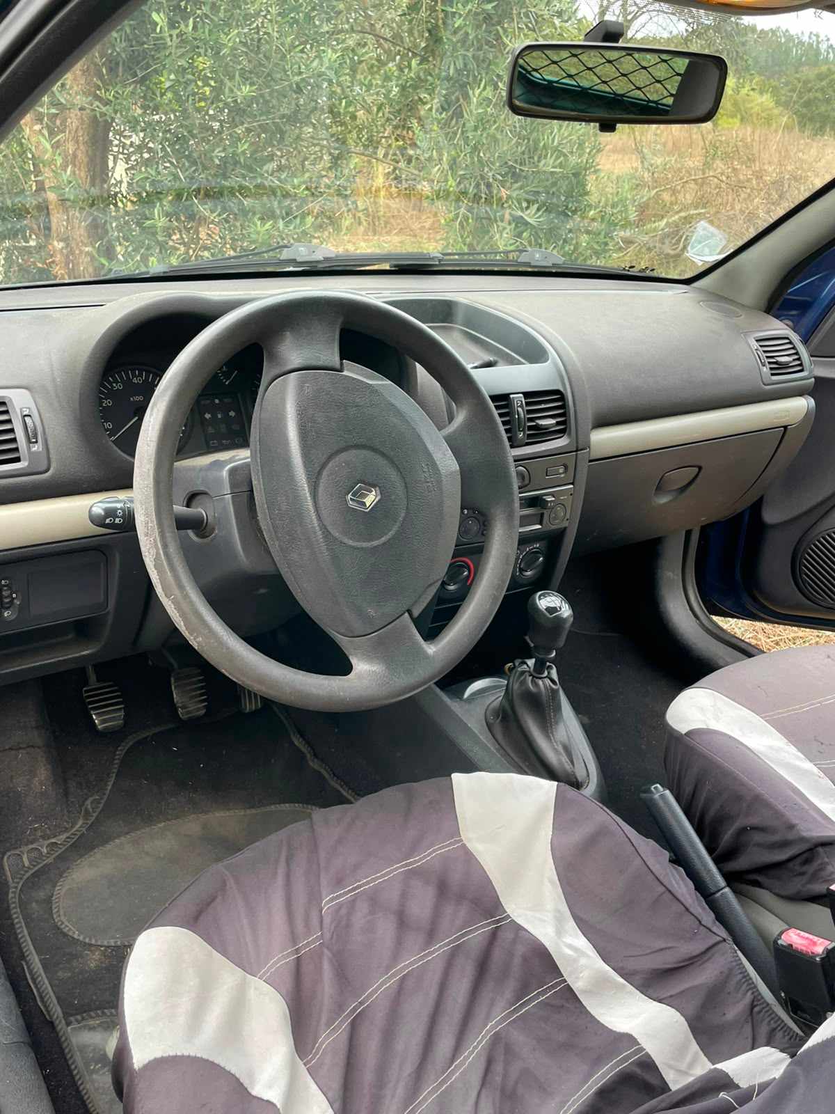 renault-clio-1-5-dci-2002-diesel-1461cc