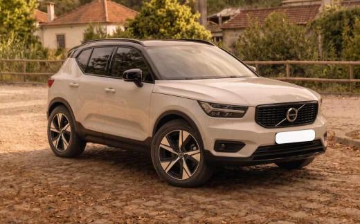 volvo-xc40-t5-twin-engine-recharge-2022-hibrido-plug-in-1477cc