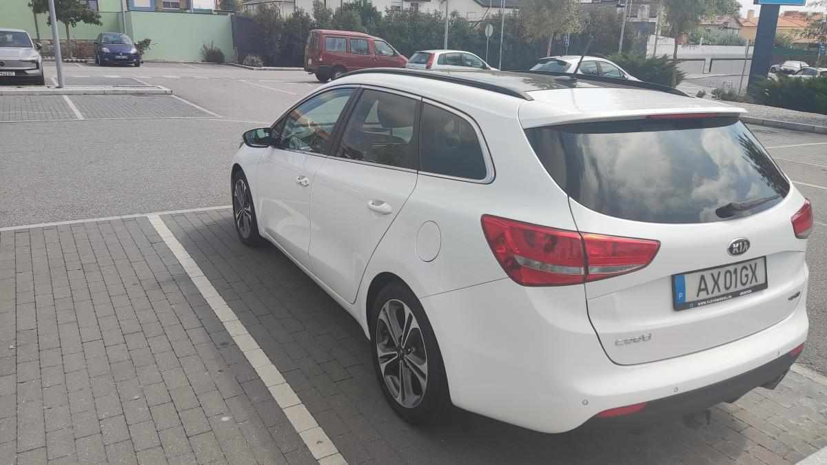 kia-ceed-1-6-crdi-2017-diesel-1582cc