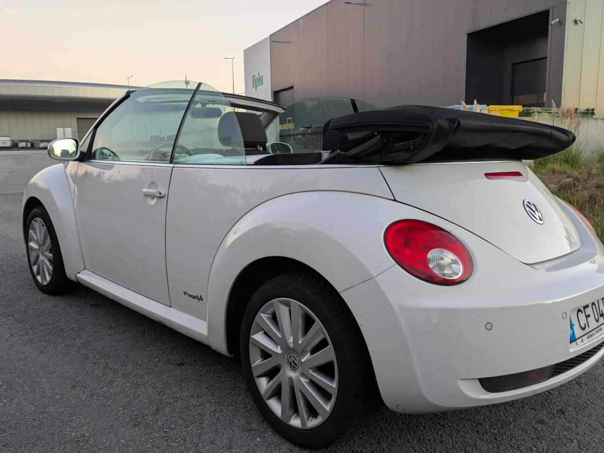 volkswagen-beetle-1-9-tdi-2010-diesel-1896cc