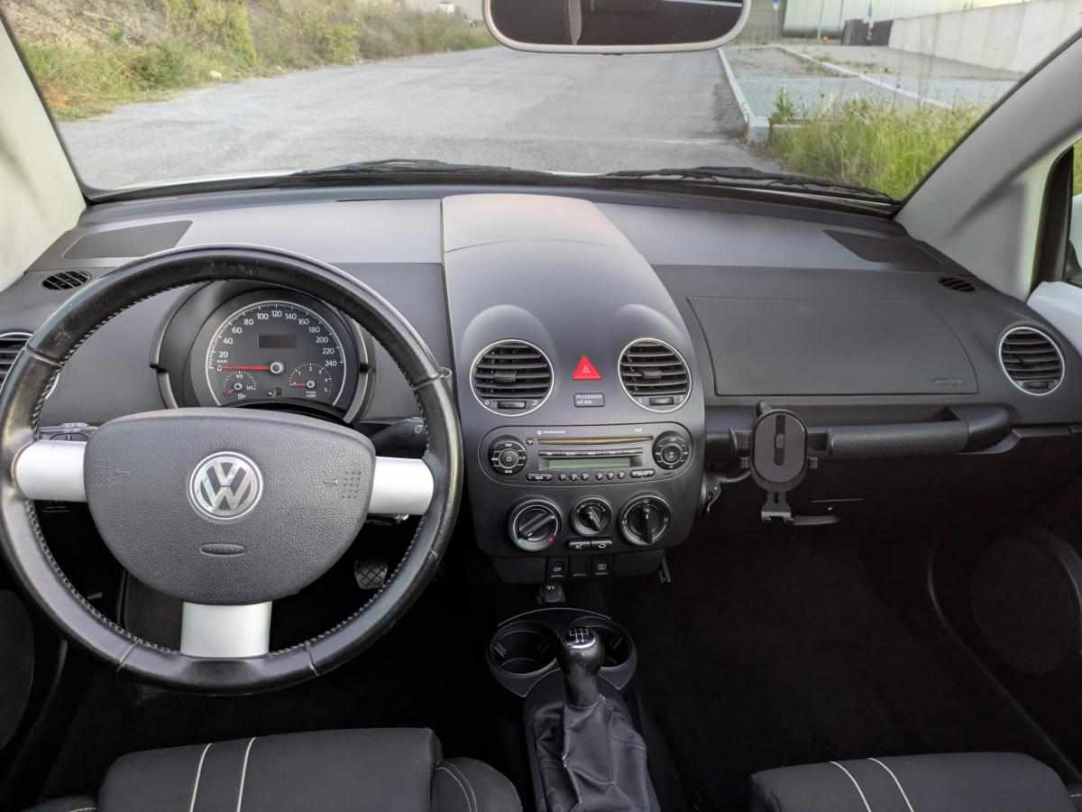 volkswagen-beetle-1-9-tdi-2010-diesel-1896cc