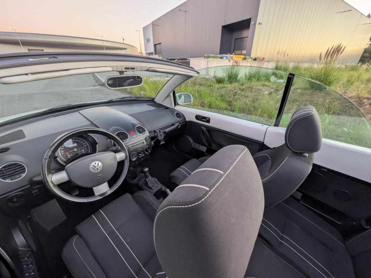 volkswagen-beetle-1-9-tdi-2010-diesel-1896cc