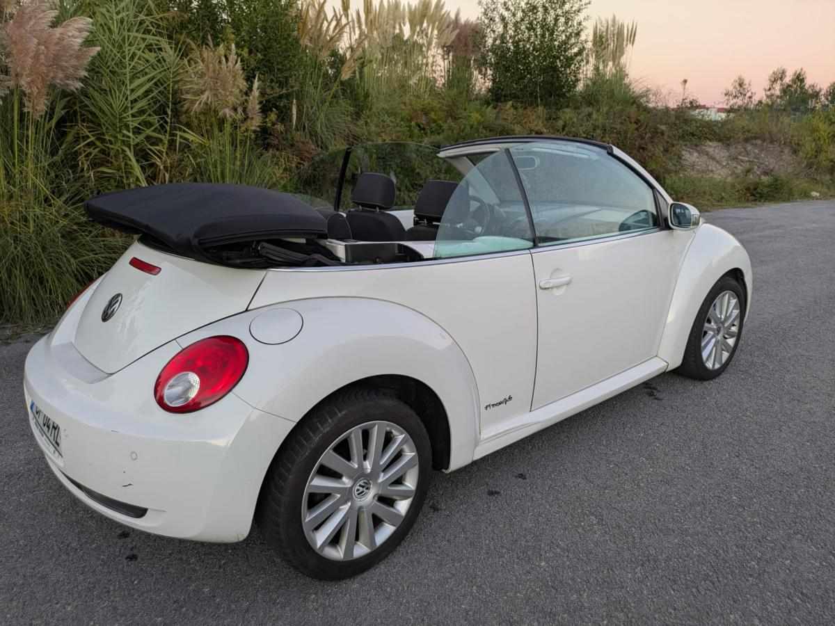 volkswagen-beetle-1-9-tdi-2010-diesel-1896cc