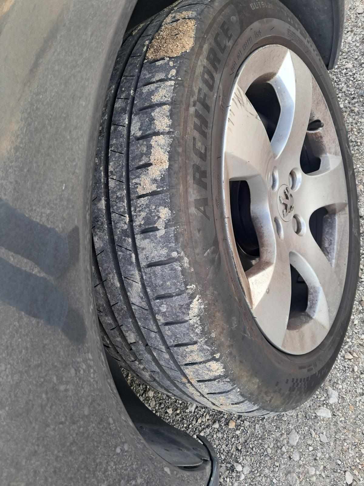 peugeot-3008-1-6-e-hdi-fap-2011-diesel-1560cc
