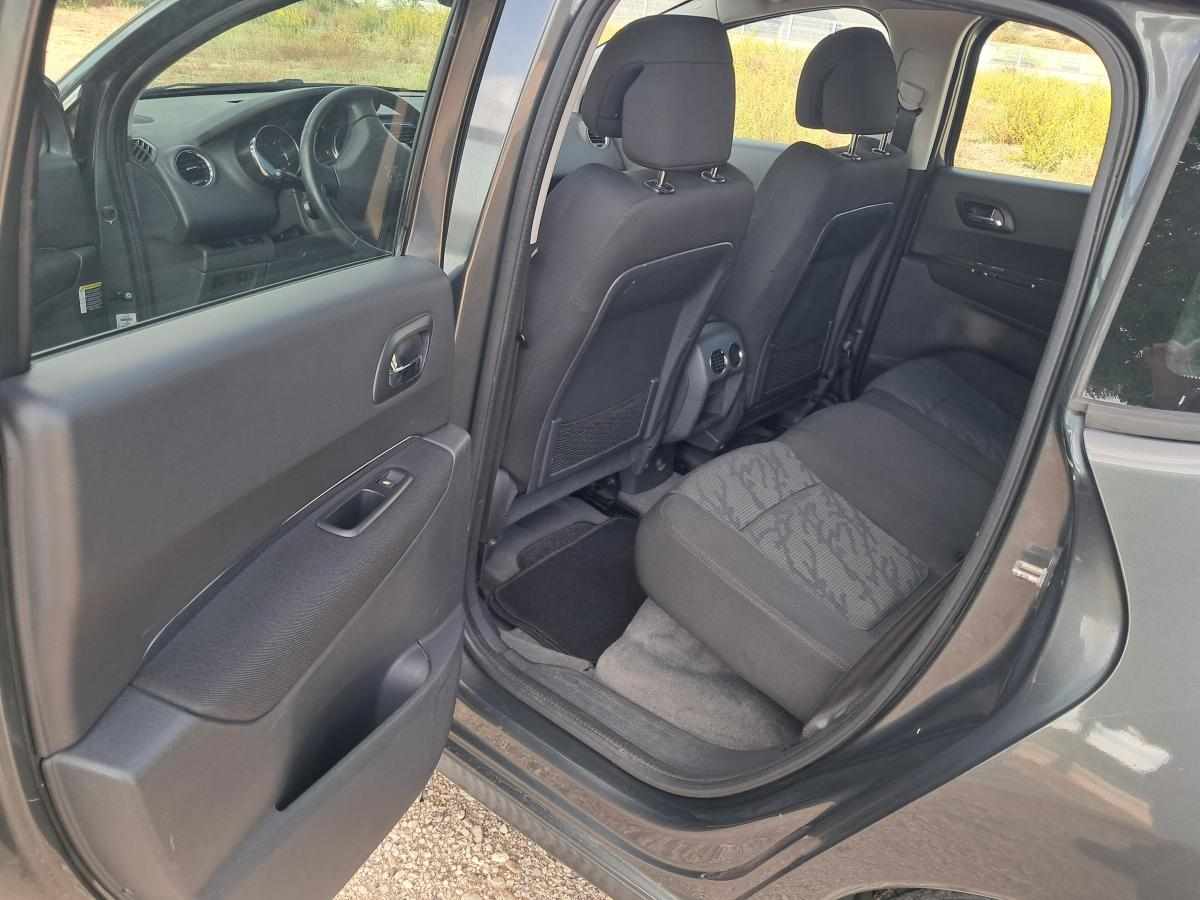 peugeot-3008-1-6-e-hdi-fap-2011-diesel-1560cc