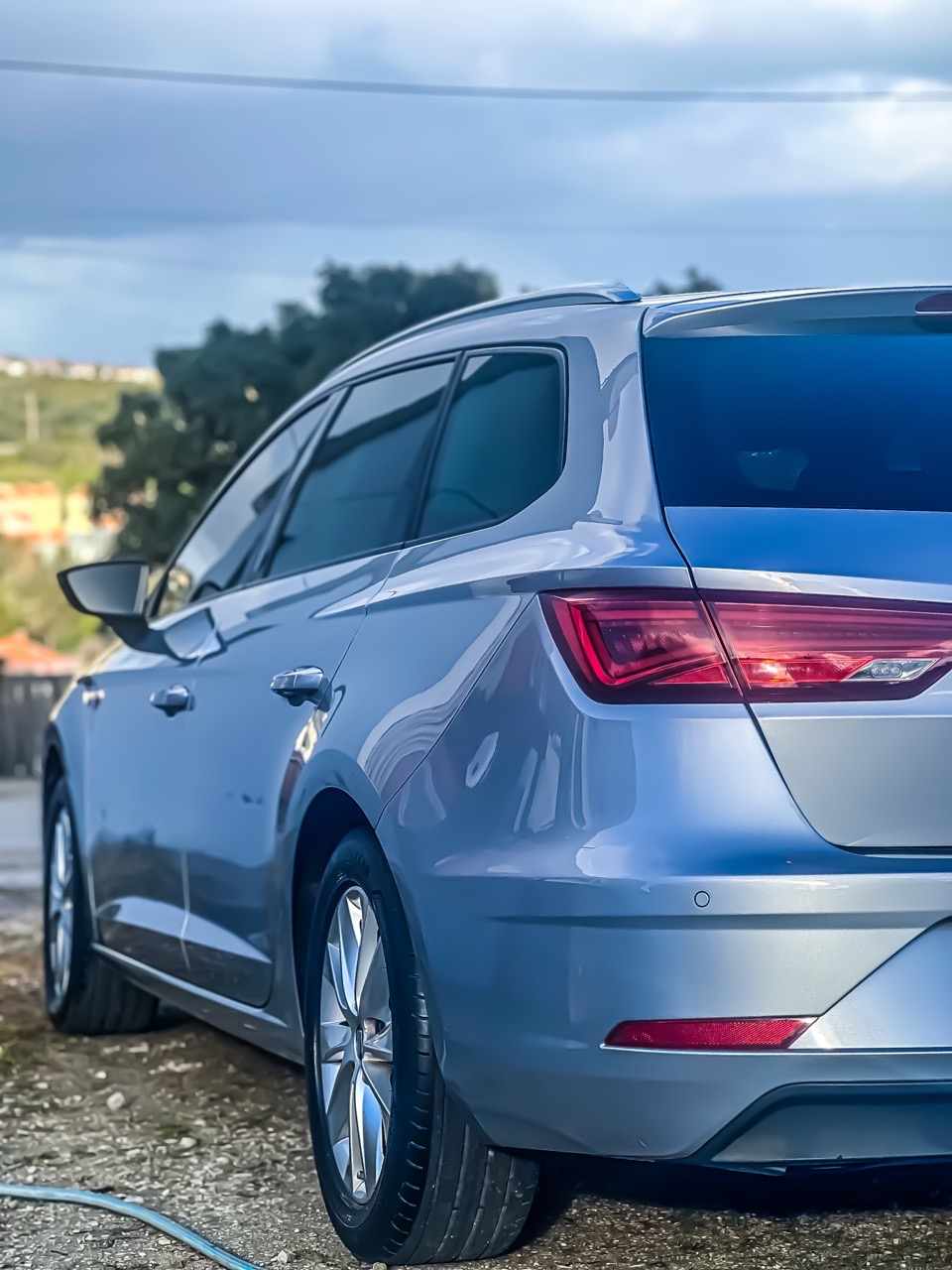 seat-leon-1-6-tdi-2019-diesel-1598cc