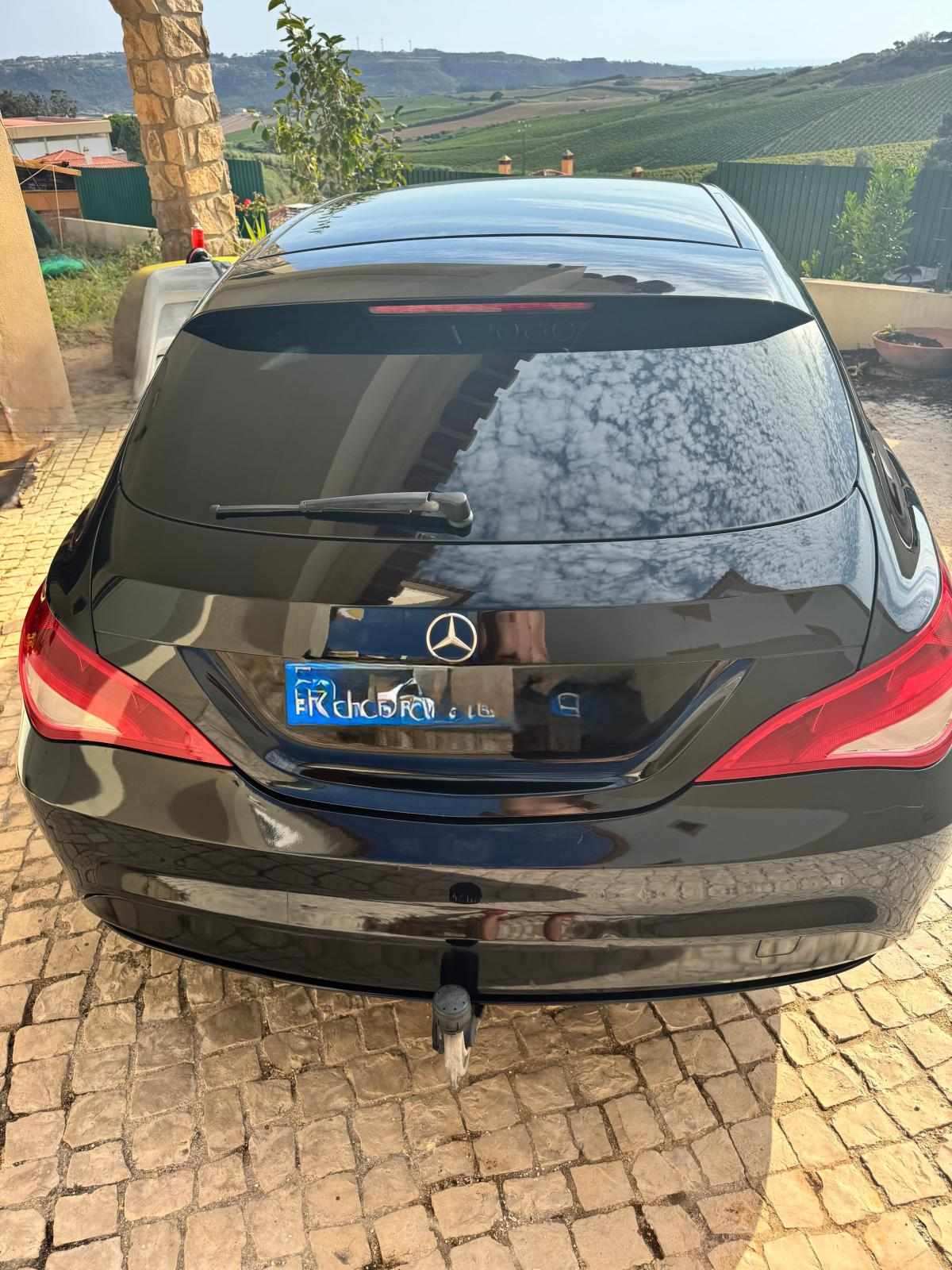 mercedes-benz-cla-180-d-blueefficiency-shooting-brake-2017-diesel-1461cc