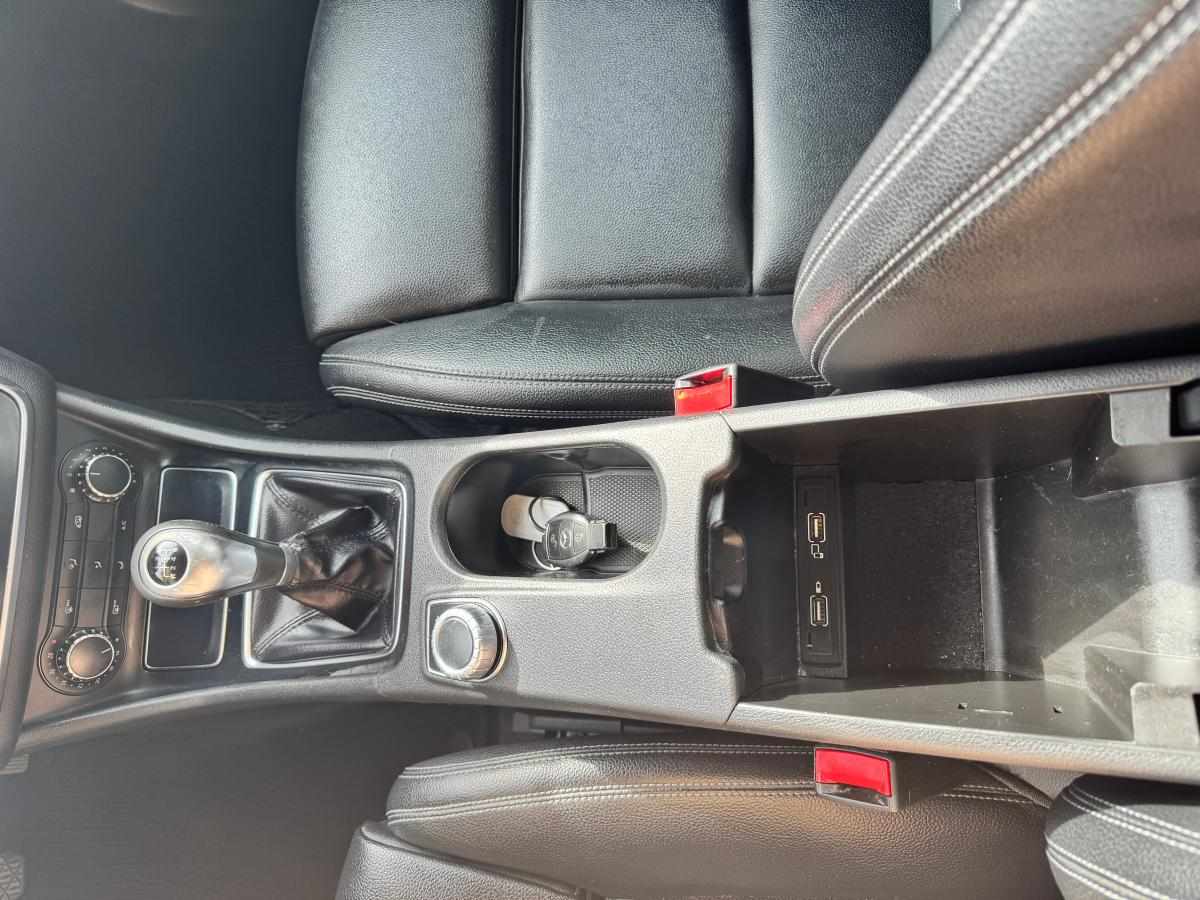 mercedes-benz-cla-180-d-blueefficiency-shooting-brake-2017-diesel-1461cc