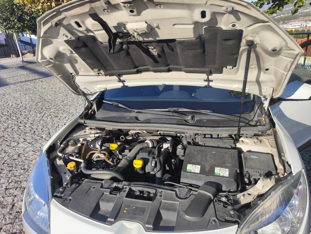 renault-megane-1-5-dci-2009-diesel-1461cc