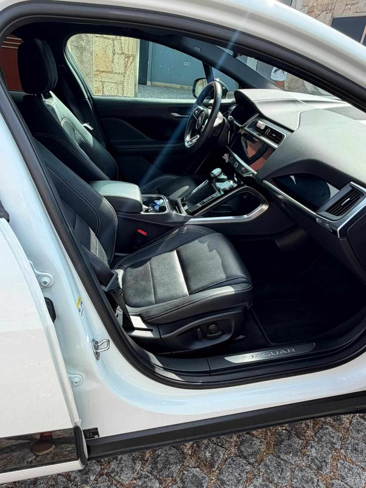 jaguar-i-pace-ev400-awd-2022-eletrico