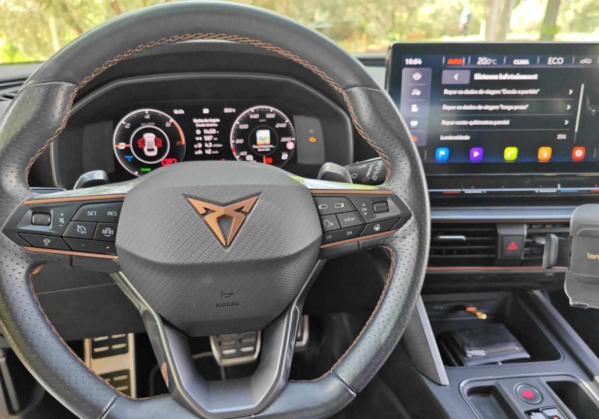 cupra-leon-1-geracao-2024-gasolina-1395cc
