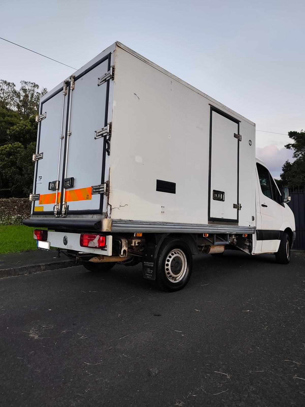 volkswagen-crafter-2-0-136cv-2013-diesel-1968cc