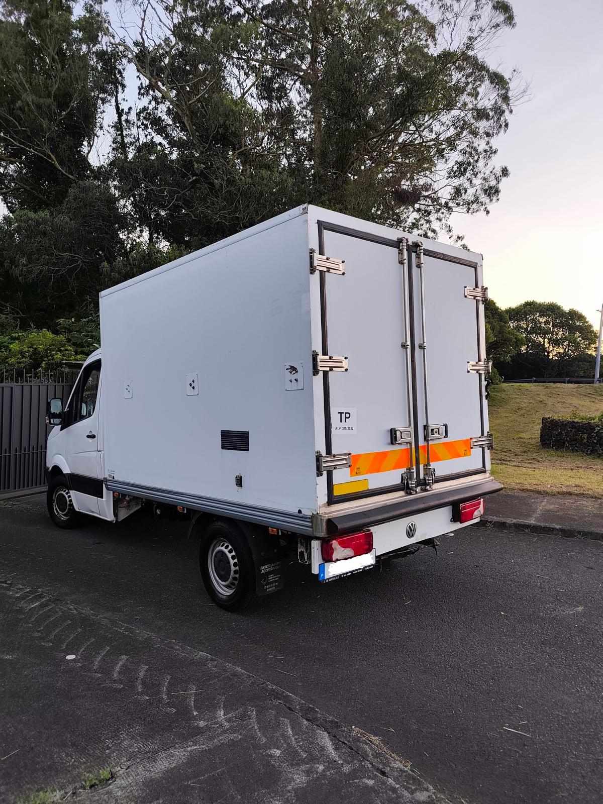 volkswagen-crafter-2-0-136cv-2013-diesel-1968cc