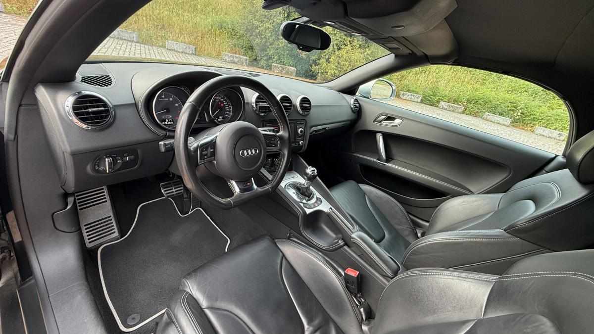 audi-tt-2-0-tfsi-quattro-2009-gasolina-1984cc