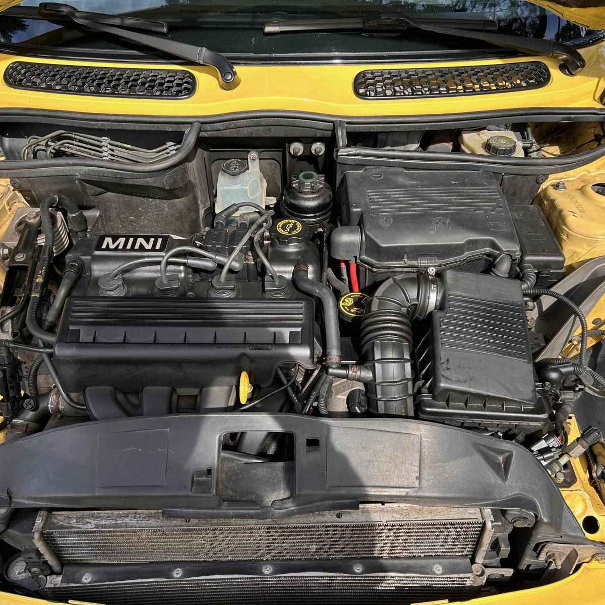 mini-hatch-1-6-2002-gasolina-1598cc