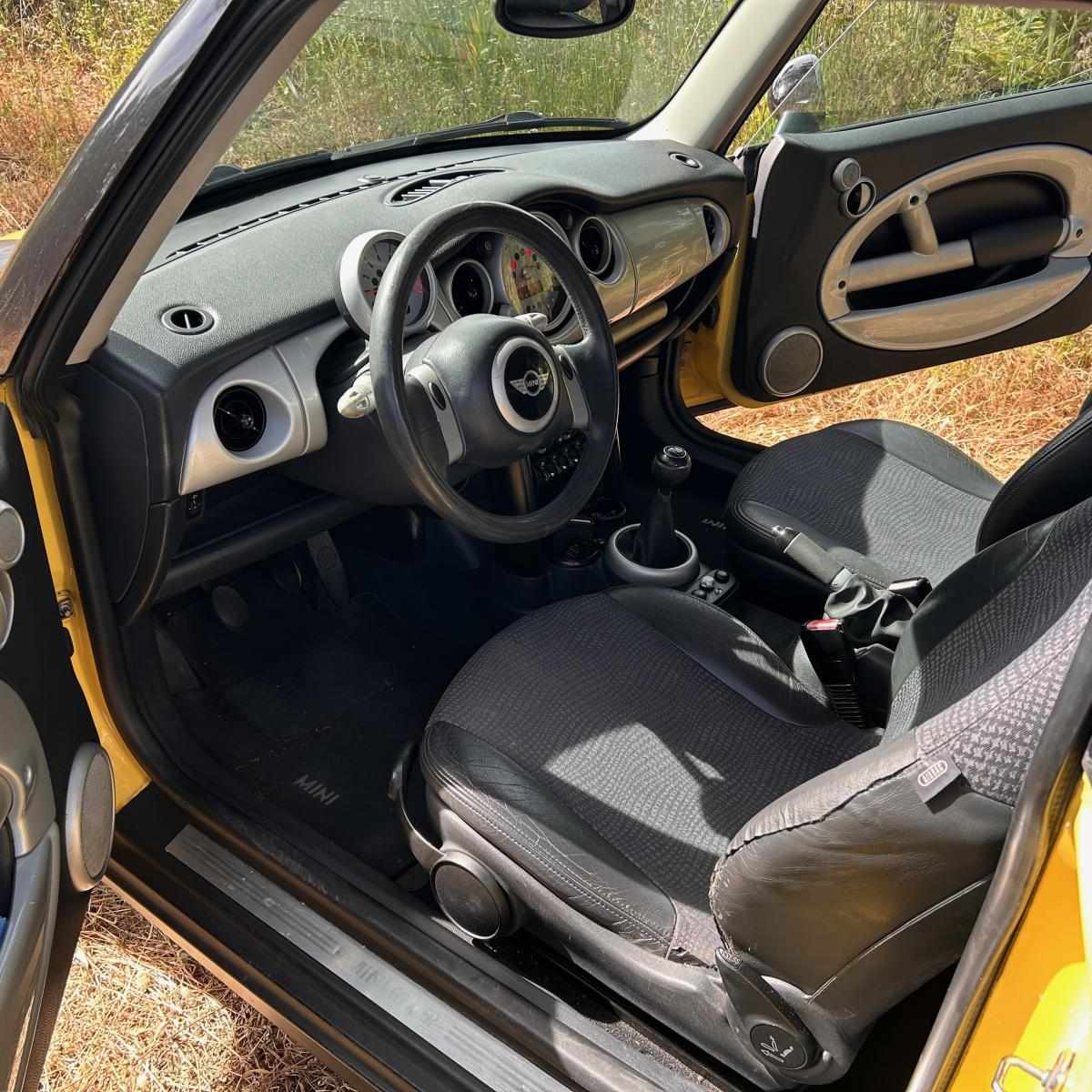mini-hatch-1-6-2002-gasolina-1598cc