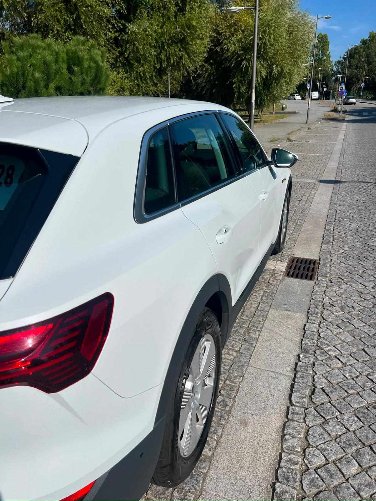 audi-e-tron-50-quattro-2020-eletrico